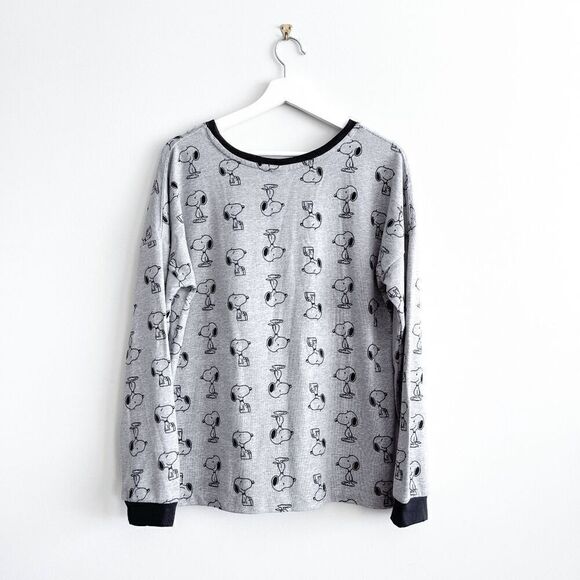 Peanuts Snoopy Women's All Over Print Long Sleeve Sleep Pullover Top Gray Medium - Picture 2 of 7